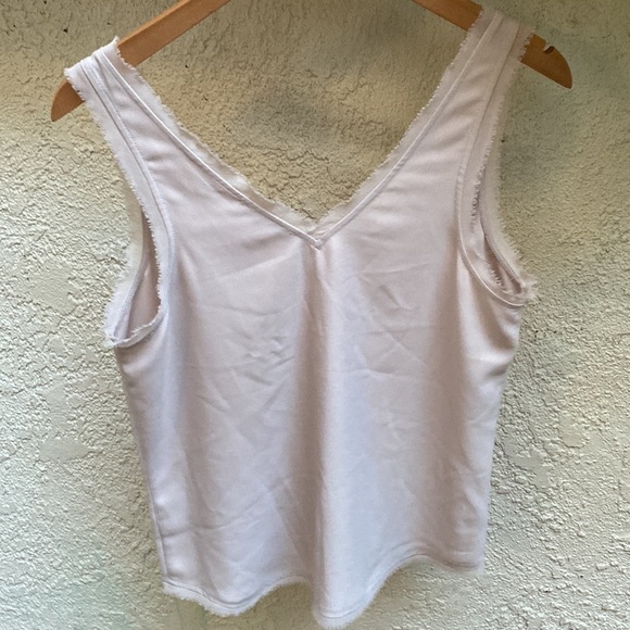 Chelsea 28 | Frayed | Flowy | Tank | Blouse | Size: S - Picture 6 of 9